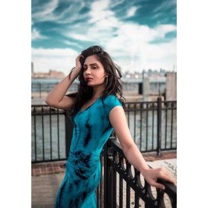 Young Fabulous & Broke Blue Tie-Dye Bodycon Araya Midi Dress L